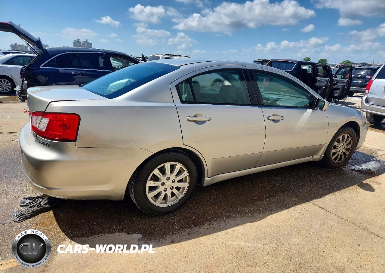 2011 Mitsubishi Galant Fe VIN:4A32B2FF8BE018713 - 3
