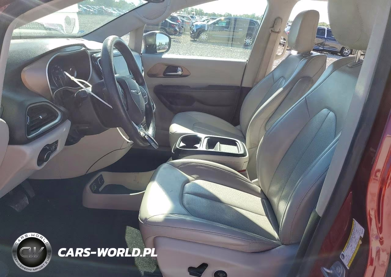 2021 Chrysler Voyager Lxi VIN:2C4RC1DG8MR546410 - 7
