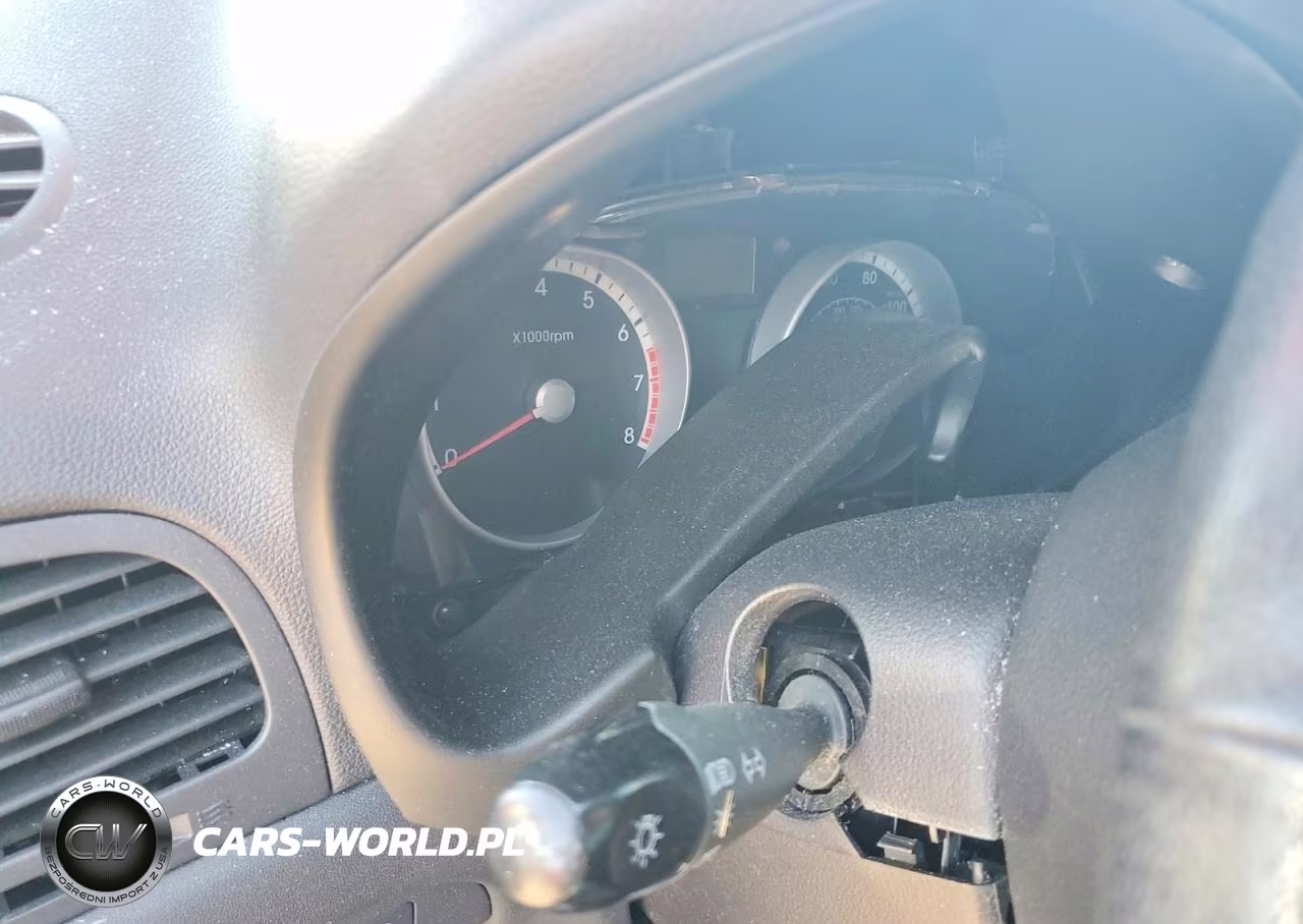 2009 Hyundai Accent Se VIN:KMHCN36C39U130891 - 9