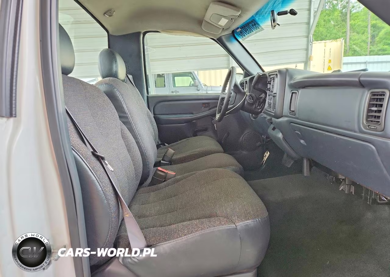 2000 Chevrolet Silverado C1500 VIN:1GCEC14W4YZ241228 - 10