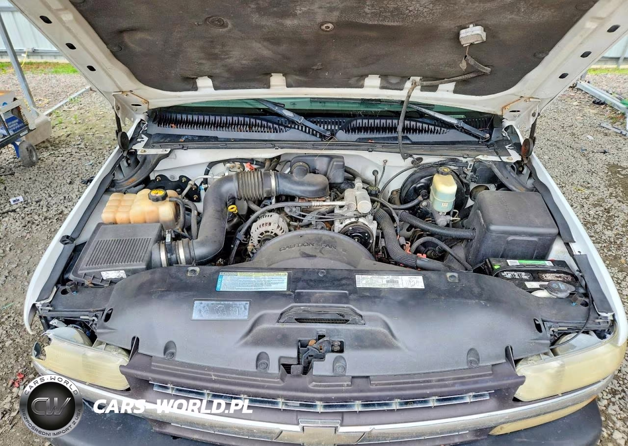2000 Chevrolet Silverado C1500 VIN:1GCEC14W4YZ241228 - 11