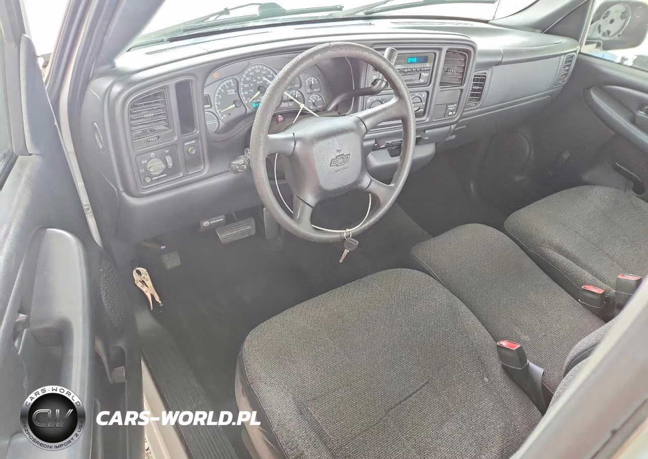 2000 Chevrolet Silverado C1500 VIN:1GCEC14W4YZ241228 - 8