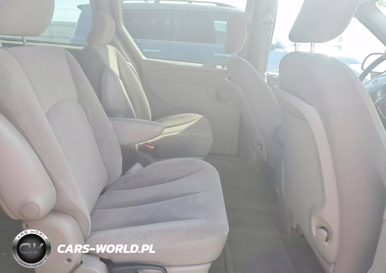 2003 Dodge Grand Caravan Sport VIN:2D4GP44L33R155757 - 11