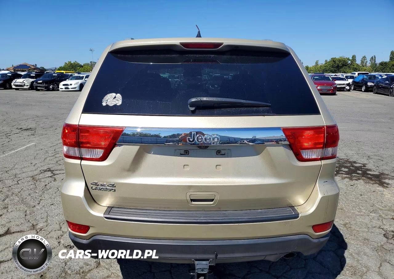 2012 Jeep Grand Cherokee Laredo VIN:1C4RJFAG9CC160254 - 6