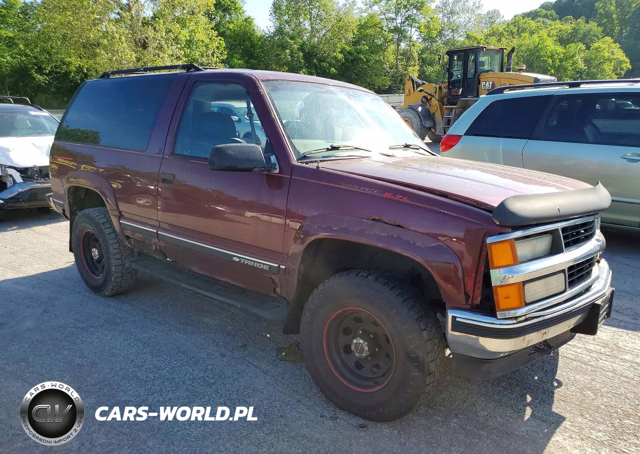 1998 Chevrolet Tahoe K1500 VIN:3GNEK18R8WG106426 - 4