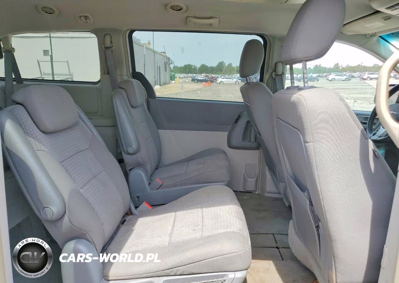 2008 Chrysler Town & Country Touring VIN:2A8HR54P18R141408 - 11