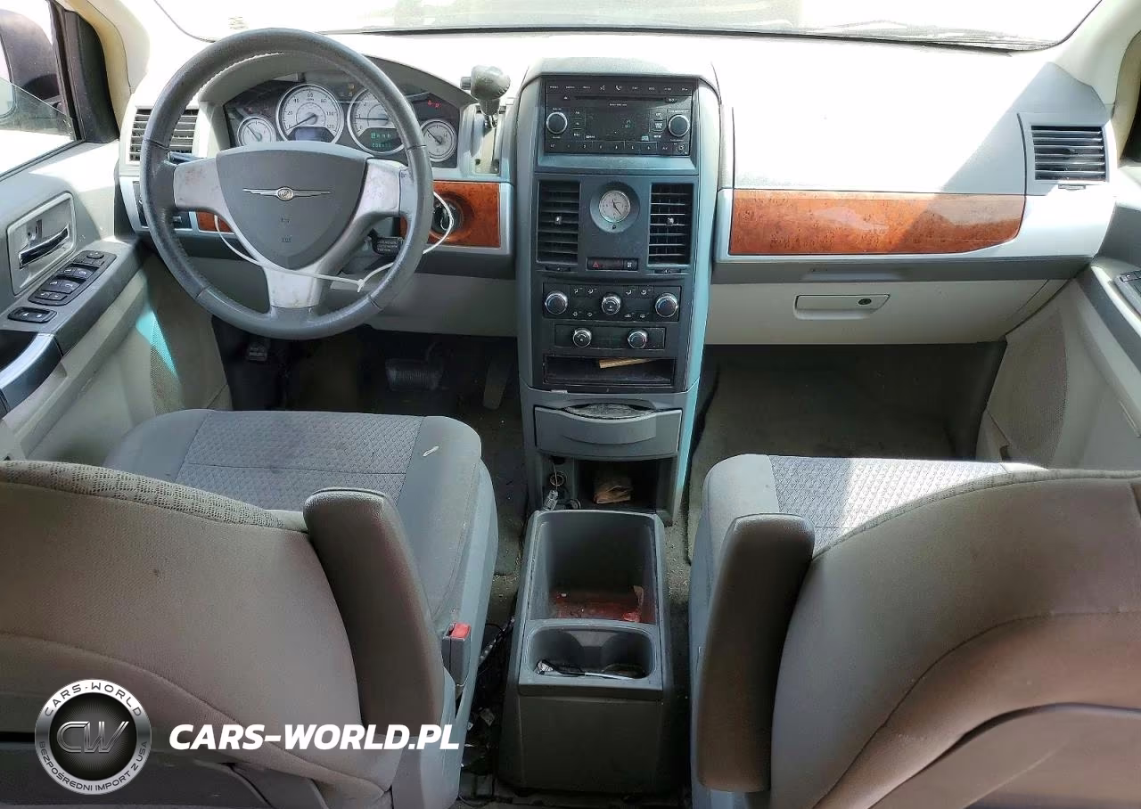 2008 Chrysler Town & Country Touring VIN:2A8HR54P18R141408 - 8