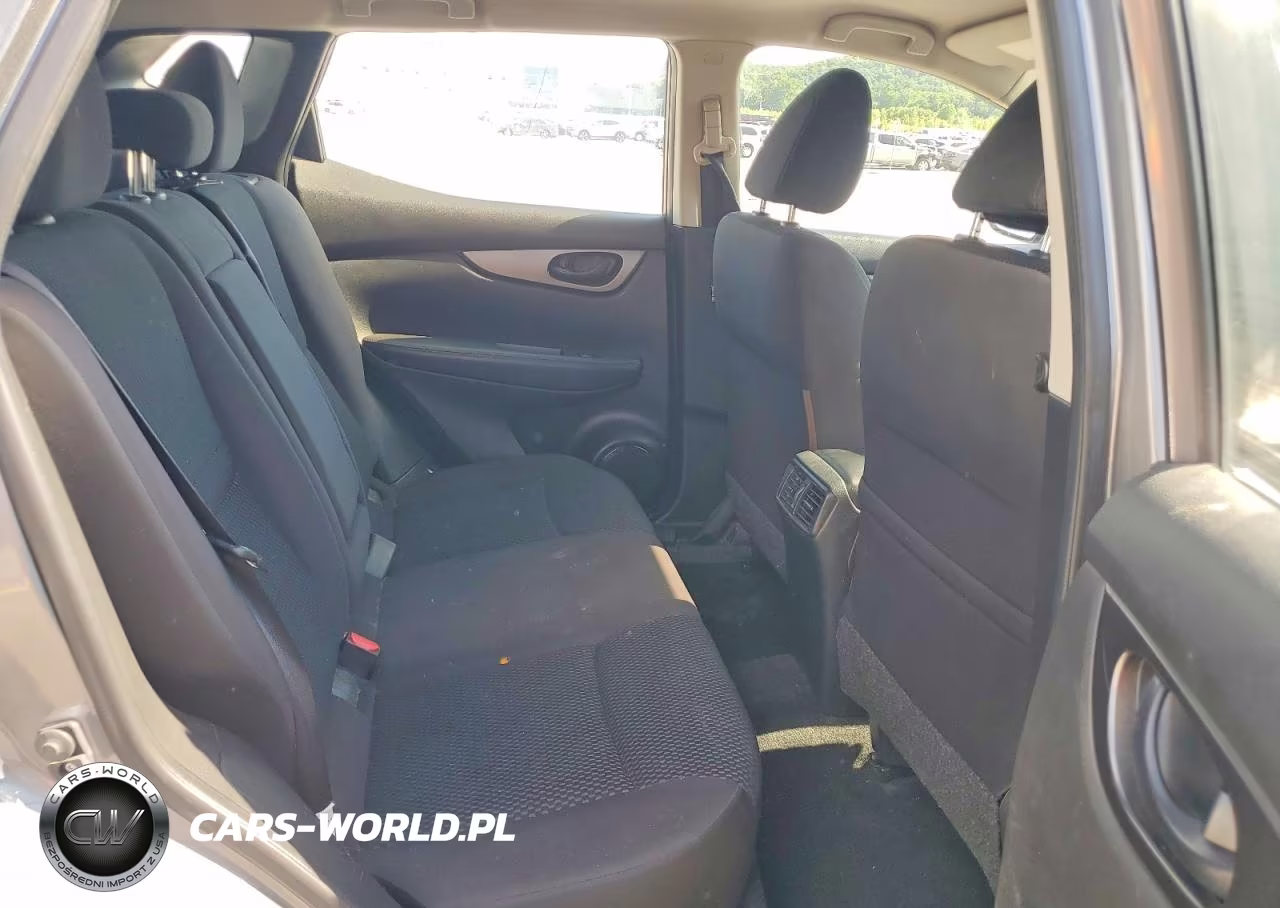2018 Nissan Rogue Sport S VIN:JN1BJ1CP0JW186872 - 11