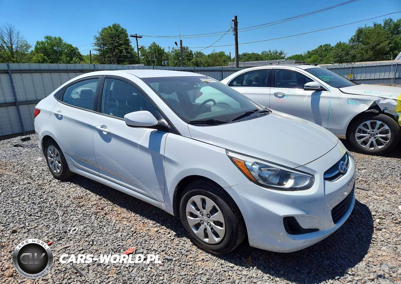 2017 Hyundai Accent Se VIN:KMHCT4AE9HU395365 - 4