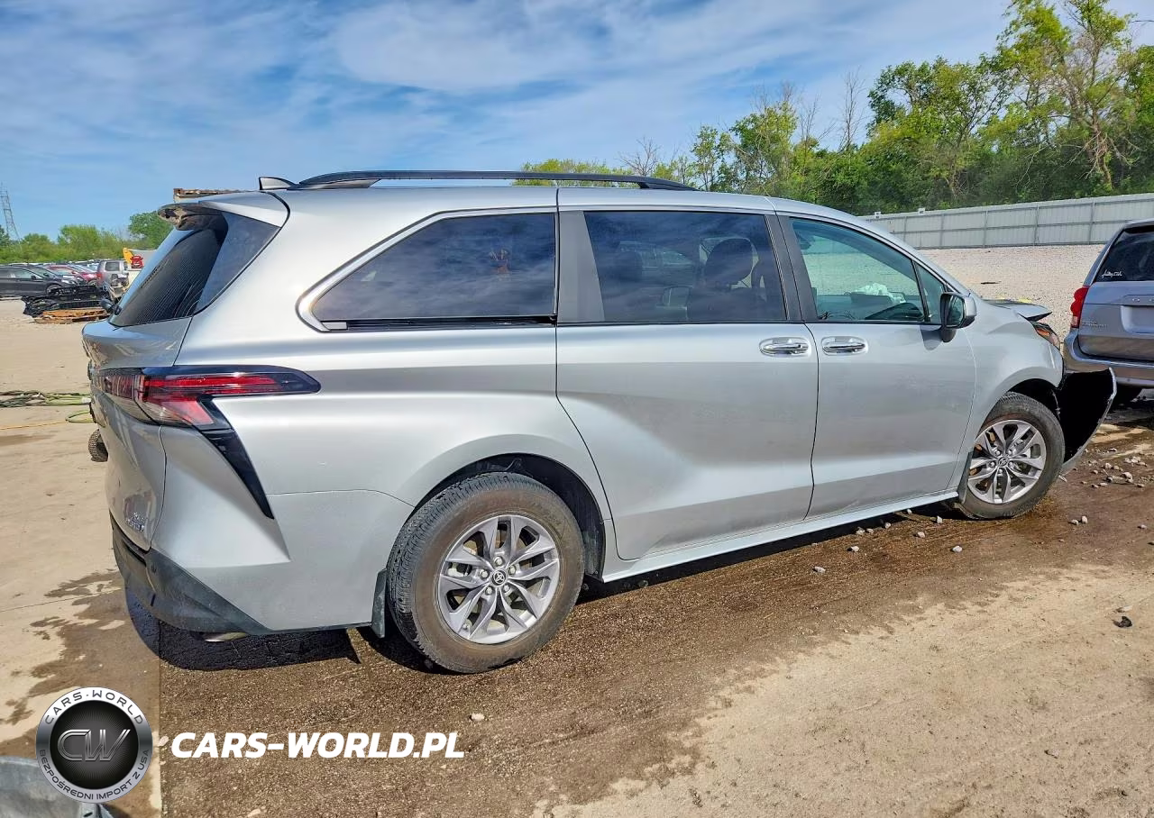 2024 Toyota Sienna Xle 7-Passenger VIN:5TDYSKFC0RS118697 - 3