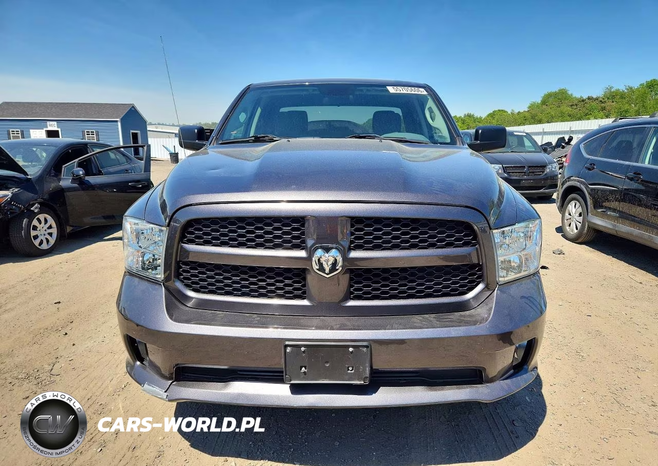 2019 Ram 1500 Classic Tradesman VIN:1C6RR7FG4KS537687 - 5