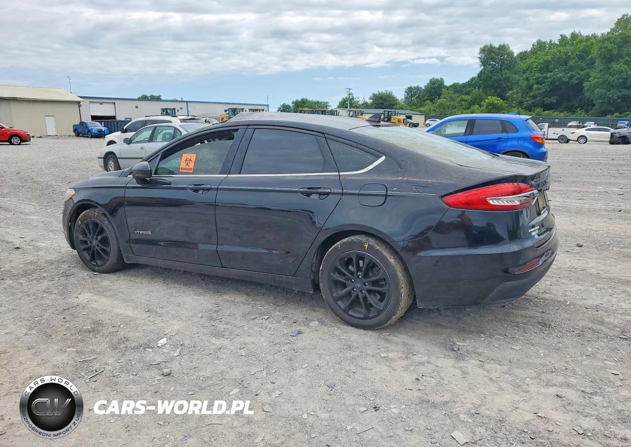 2019 Ford Fusion Se VIN:3FA6P0LU8KR177117 - 2