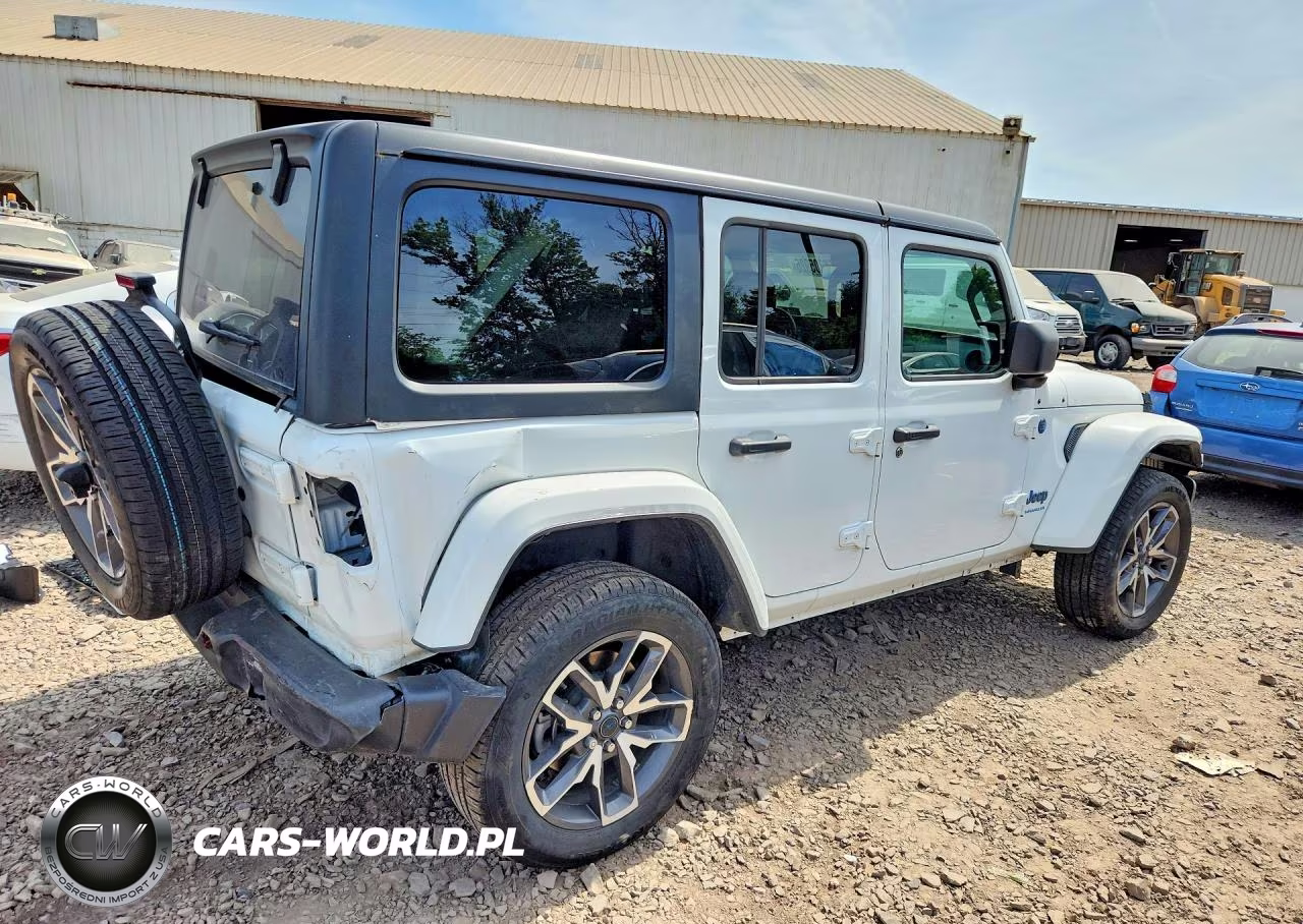 2024 Jeep Wrangler 4Xe VIN:1C4RJXN62RW145268 - 3