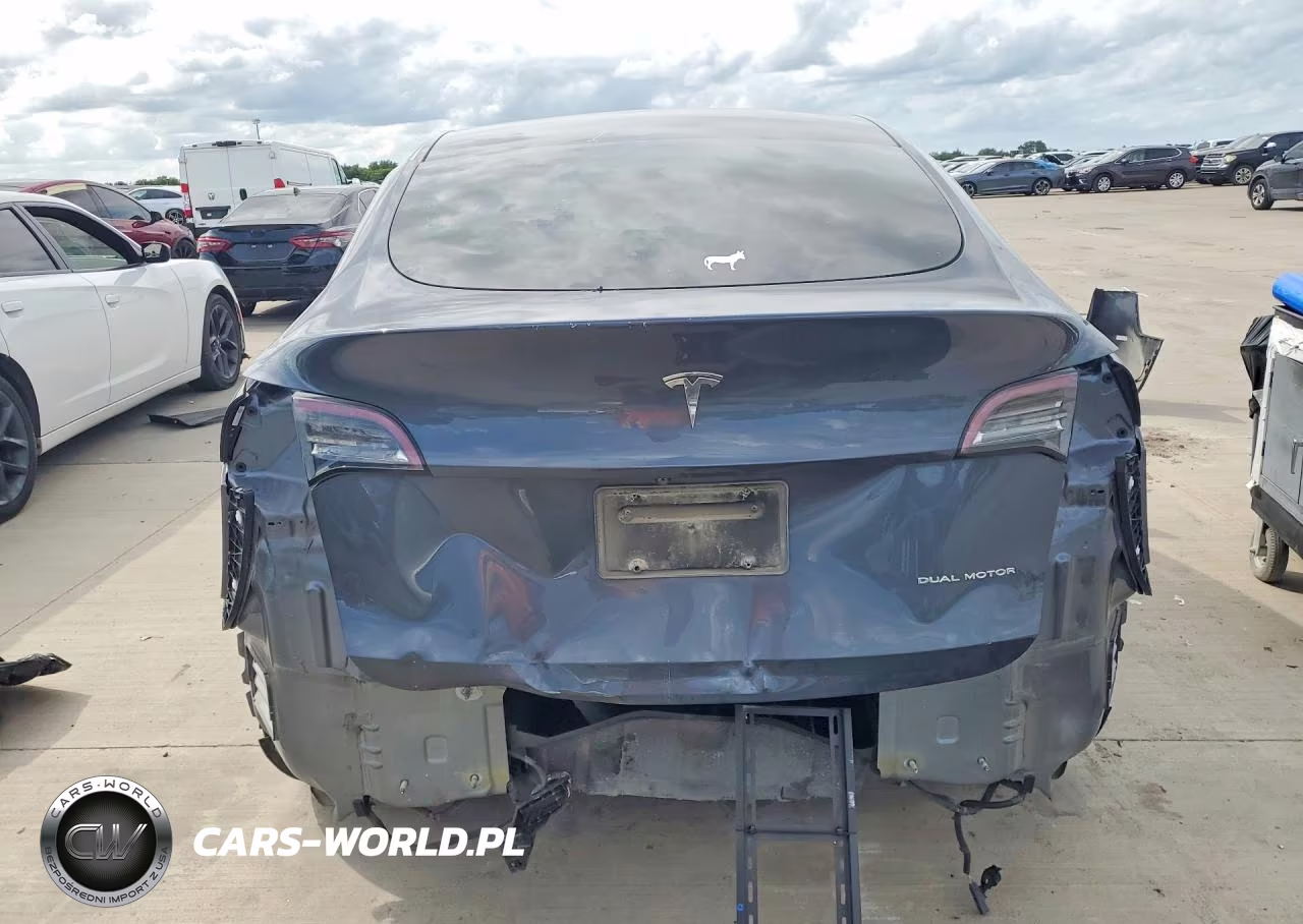 2020 Tesla Model Y VIN:5YJYGDEF2LF002616 - 6