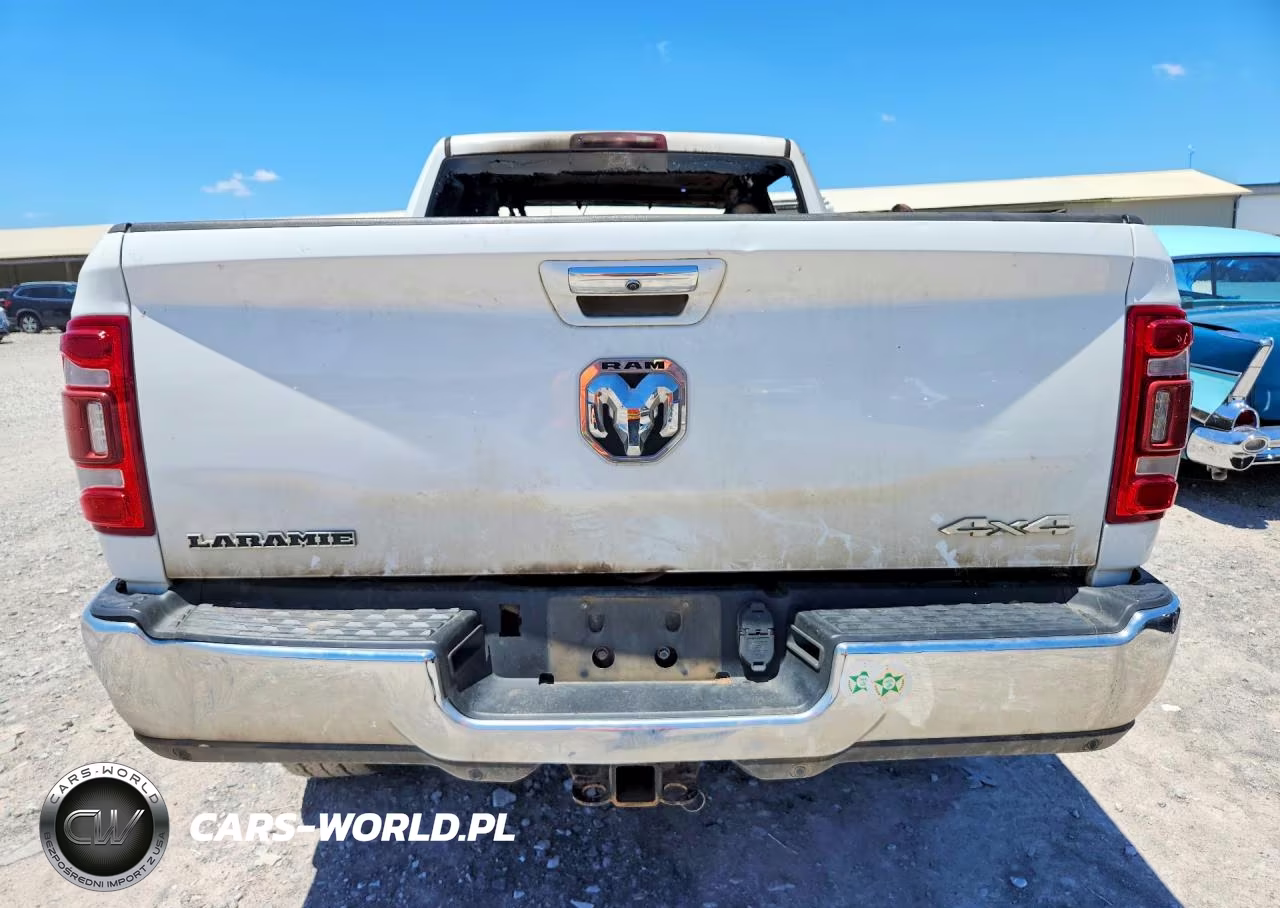 2021 Ram 2500 Laramie VIN:3C6UR5FL1MG674818 - 6