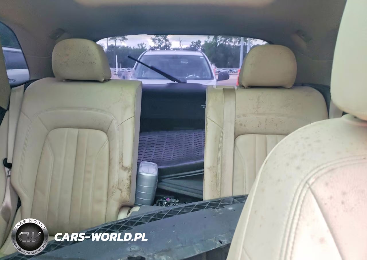 2018 Audi Q5 Premium VIN:WA1ANAFY8J2008565 - 10