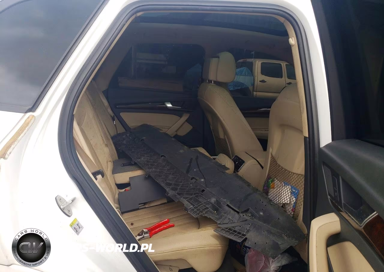 2018 Audi Q5 Premium VIN:WA1ANAFY8J2008565 - 11