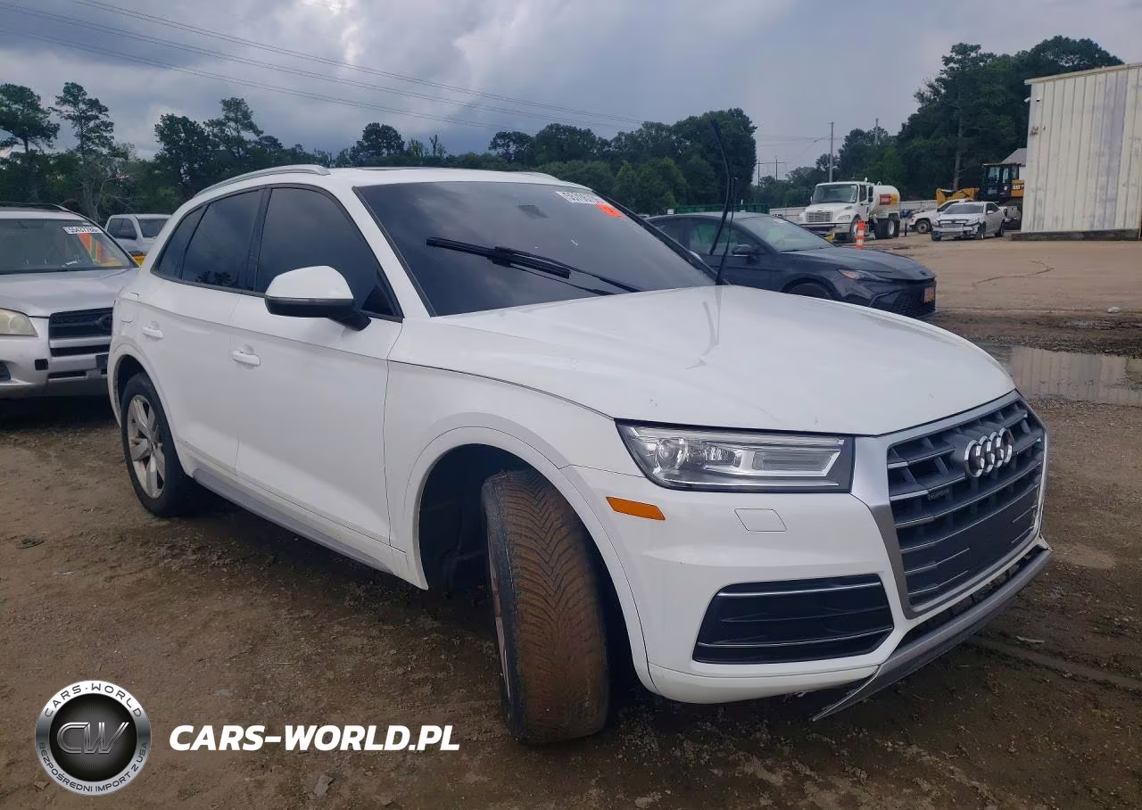 2018 Audi Q5 Premium VIN:WA1ANAFY8J2008565 - 4