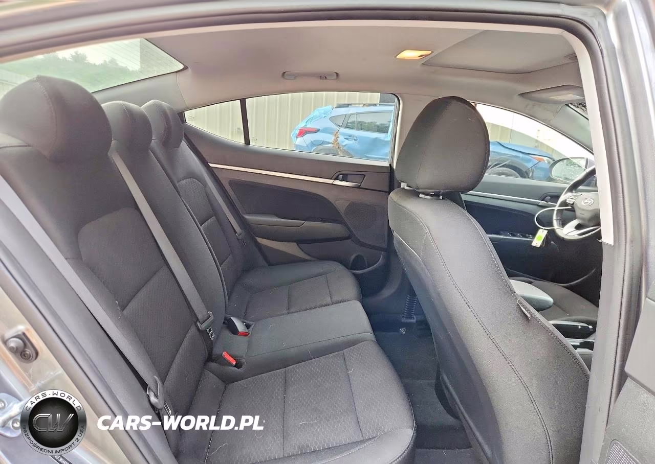 2019 Hyundai Elantra Value Edition VIN:5NPD84LF3KH416485 - 10