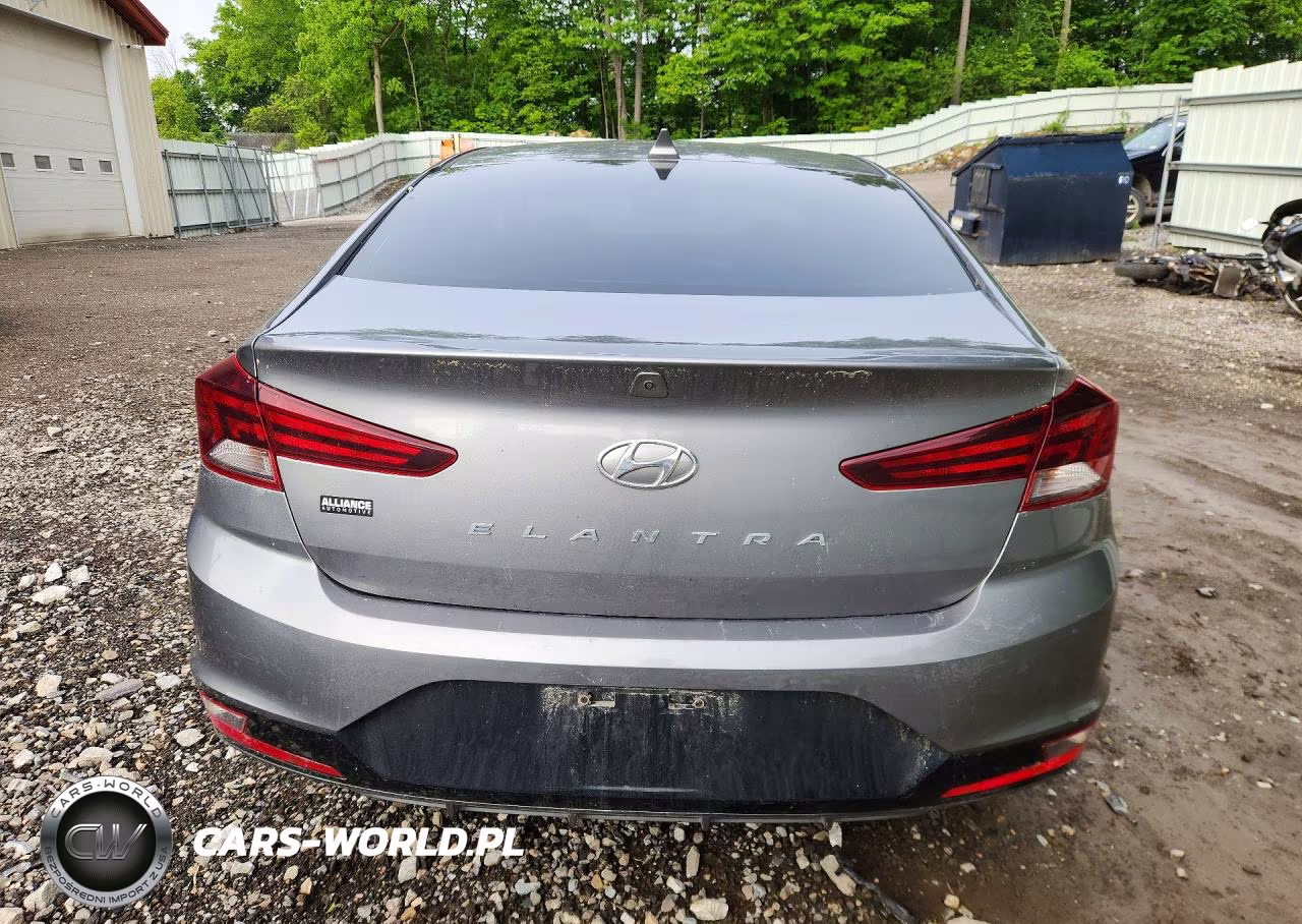 2019 Hyundai Elantra Value Edition VIN:5NPD84LF3KH416485 - 6