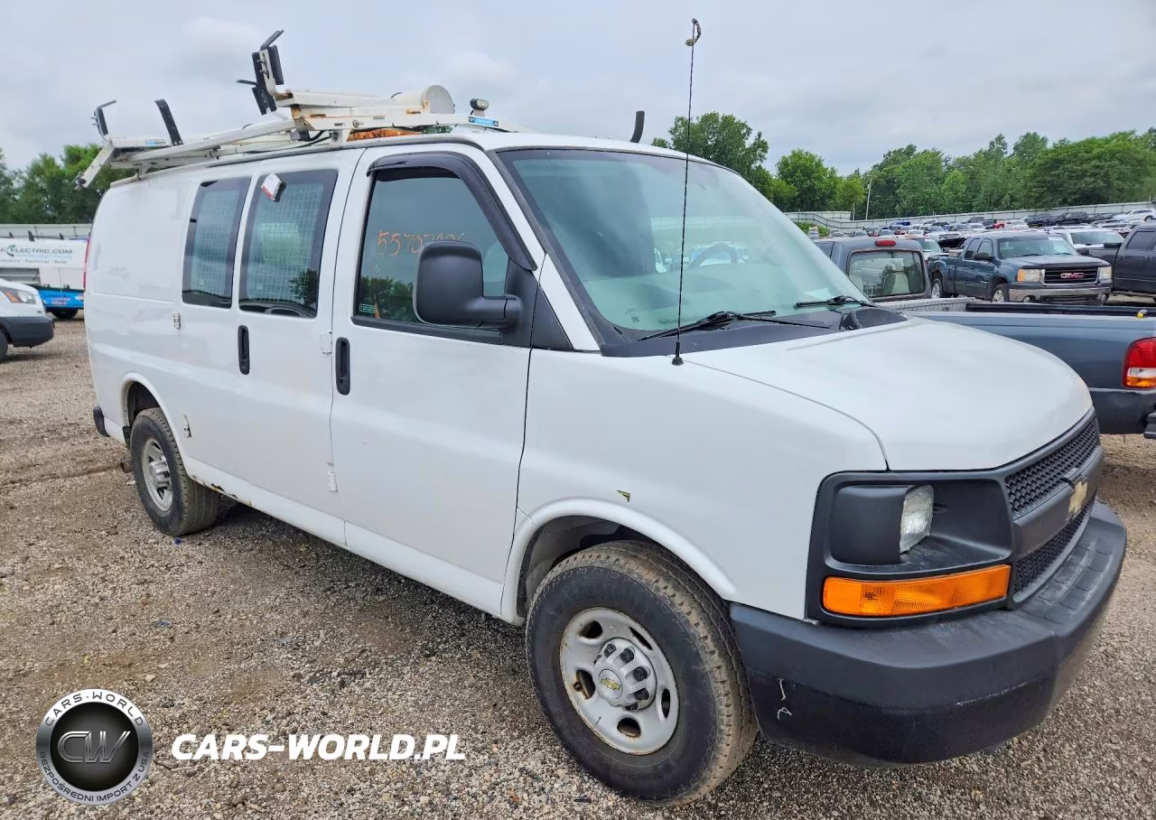 2013 Chevrolet Express G2500 VIN:1GCWGFCAXD1902989 - 4