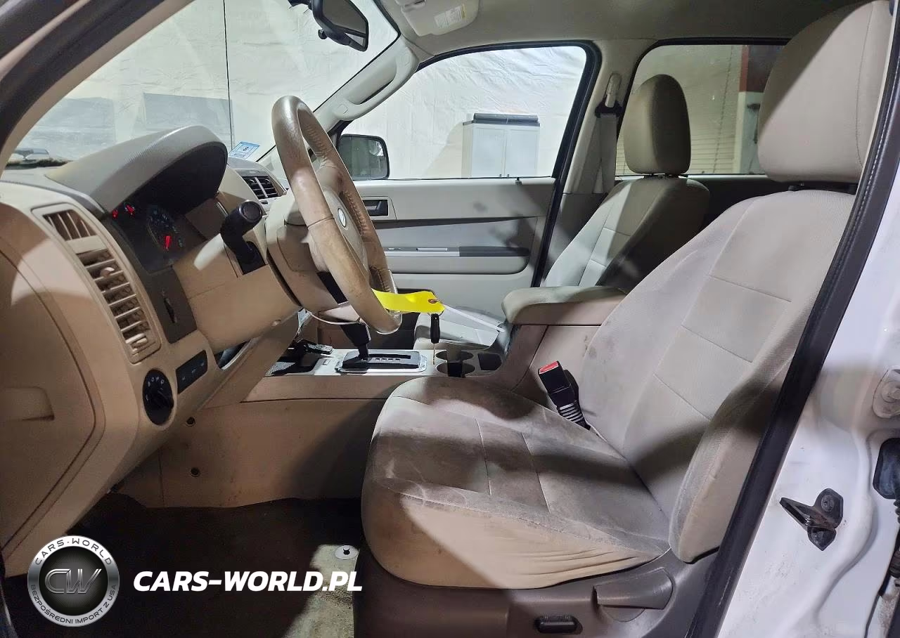 2011 Ford Escape Hybrid VIN:1FMCU5K38BKB48812 - 7