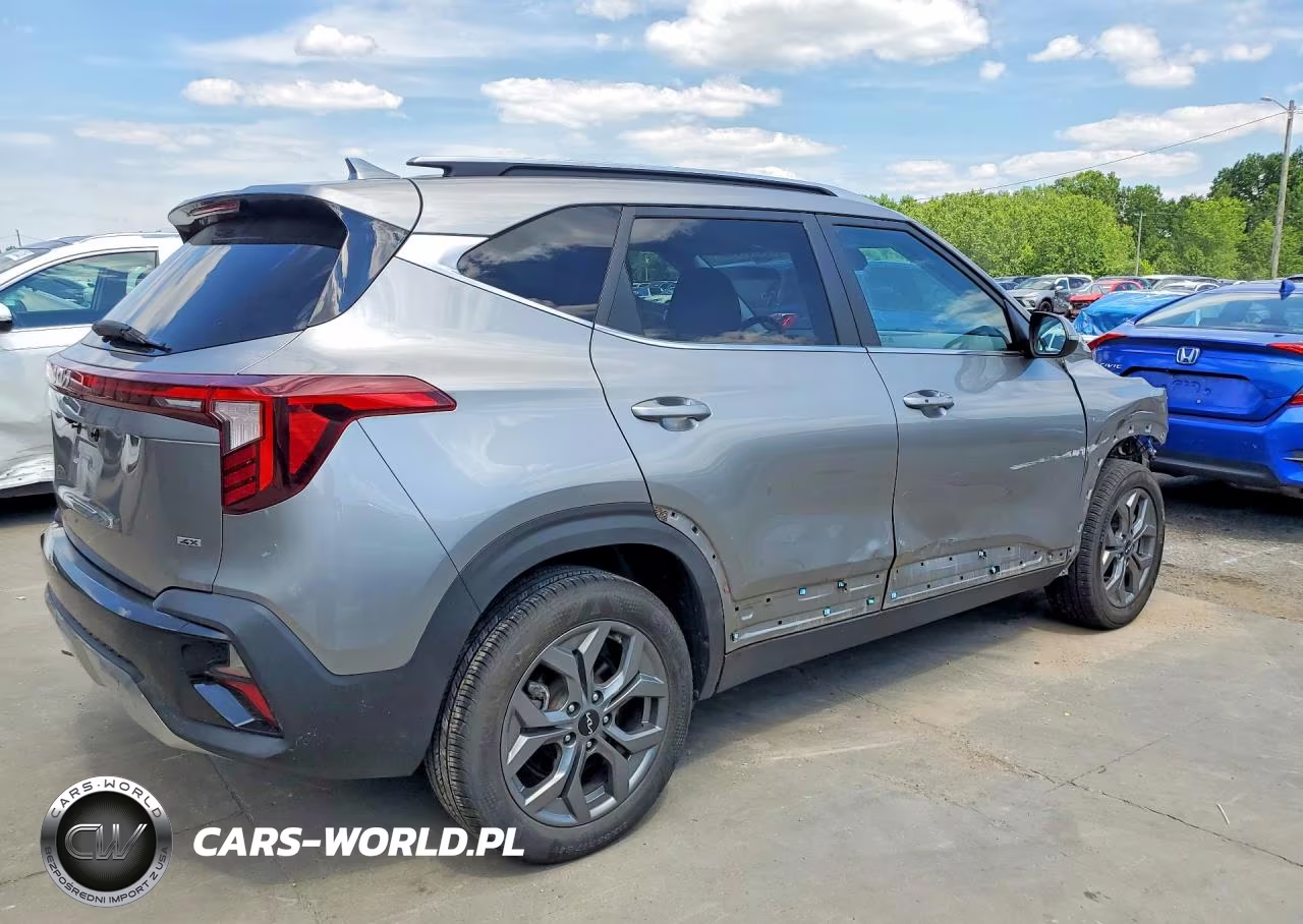 2024 Kia Seltos S VIN:KNDEUCAA8R7537206 - 3