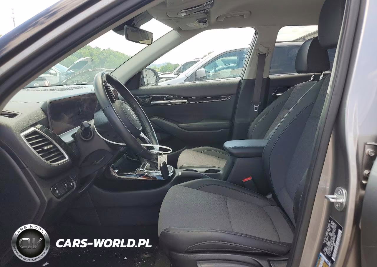 2024 Kia Seltos S VIN:KNDEUCAA8R7537206 - 7
