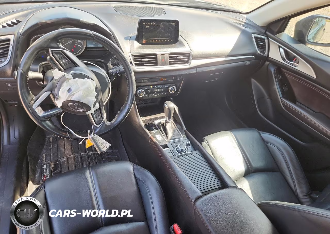 2018 Mazda 3 Touring VIN:3MZBN1V39JM166399 - 8