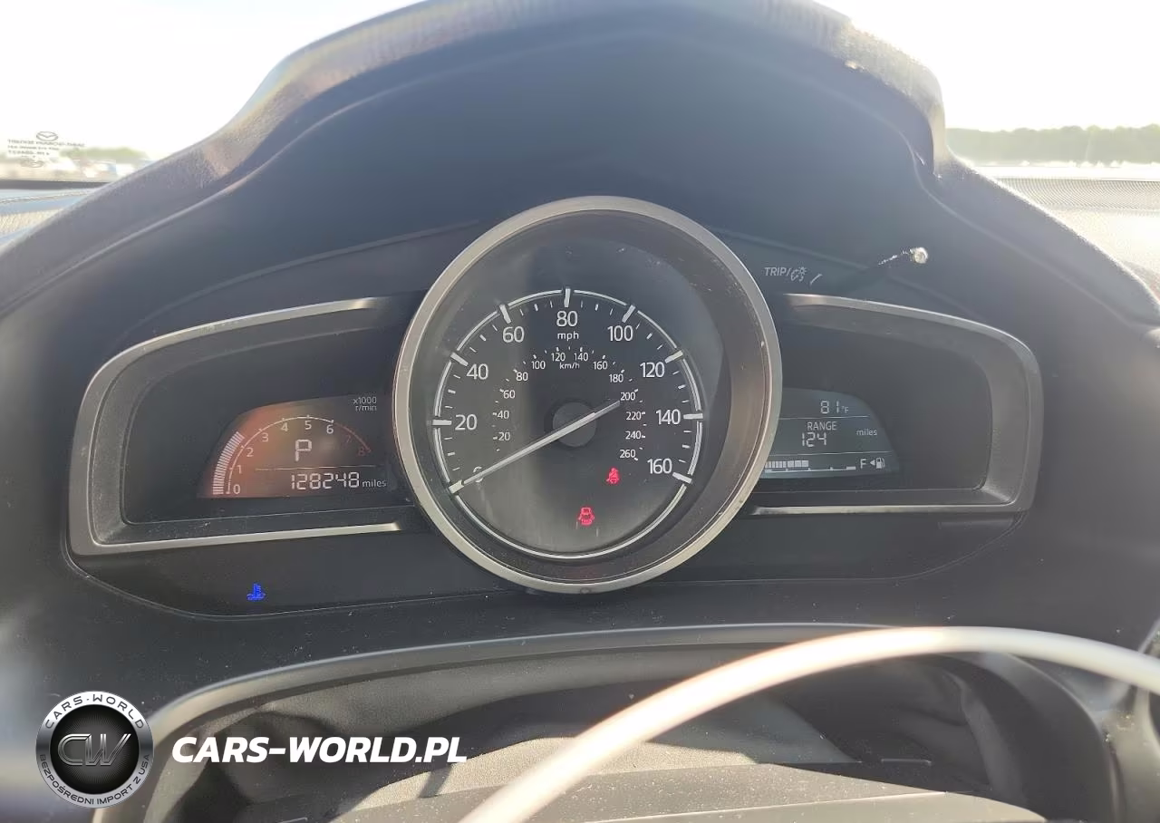 2018 Mazda 3 Touring VIN:3MZBN1V39JM166399 - 9