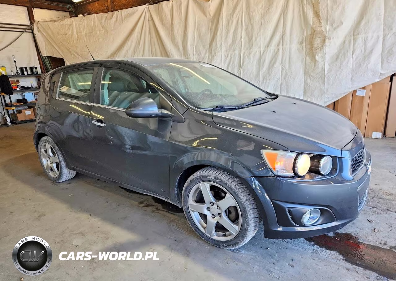 2014 Chevrolet Sonic Ltz VIN:1G1JE6SB0E4117979 - 4