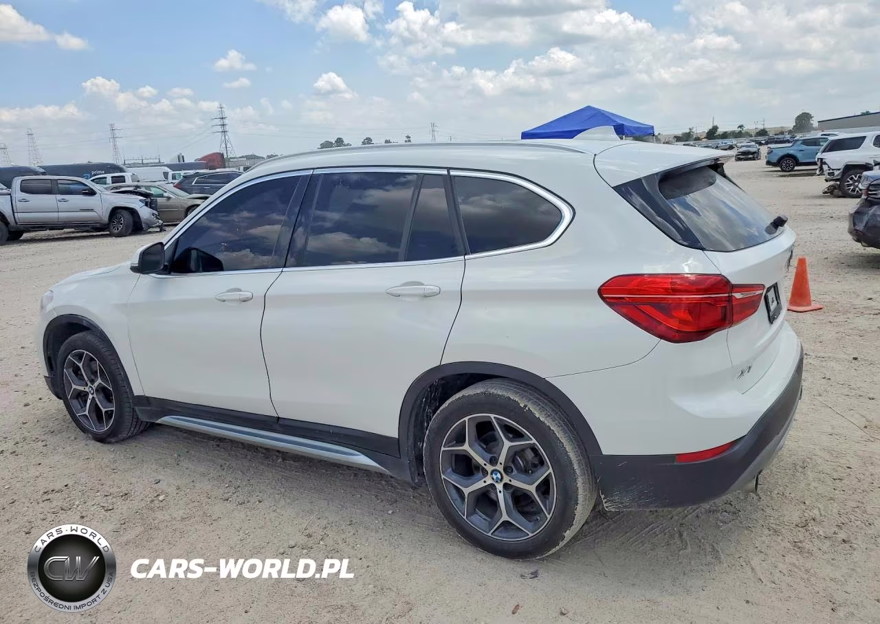 2018 BMW X1 xDrive28I VIN:WBXHT3C37J3H33086 - 2