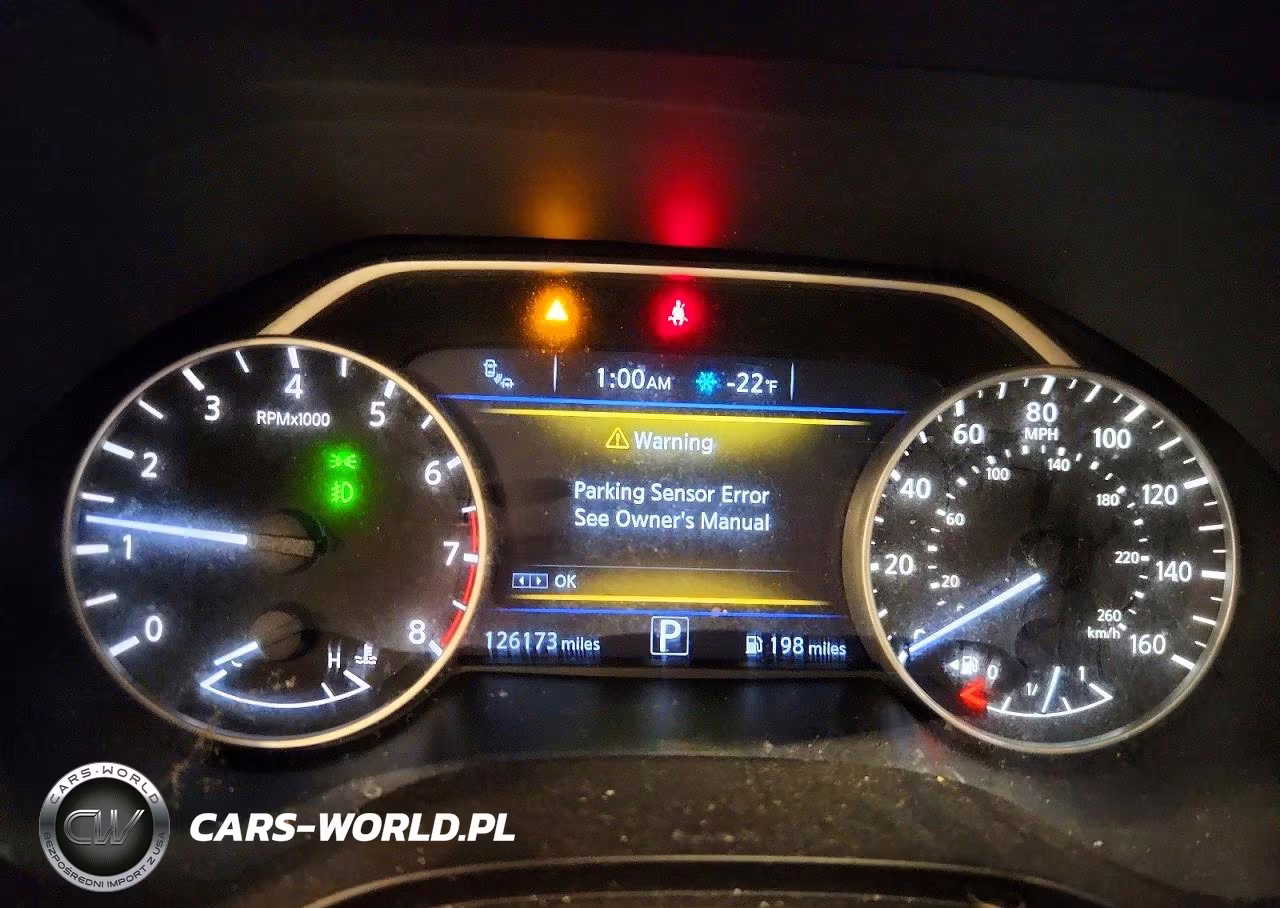 2018 Nissan Maxima Platinum VIN:1N4AA6AP0JC372802 - 9