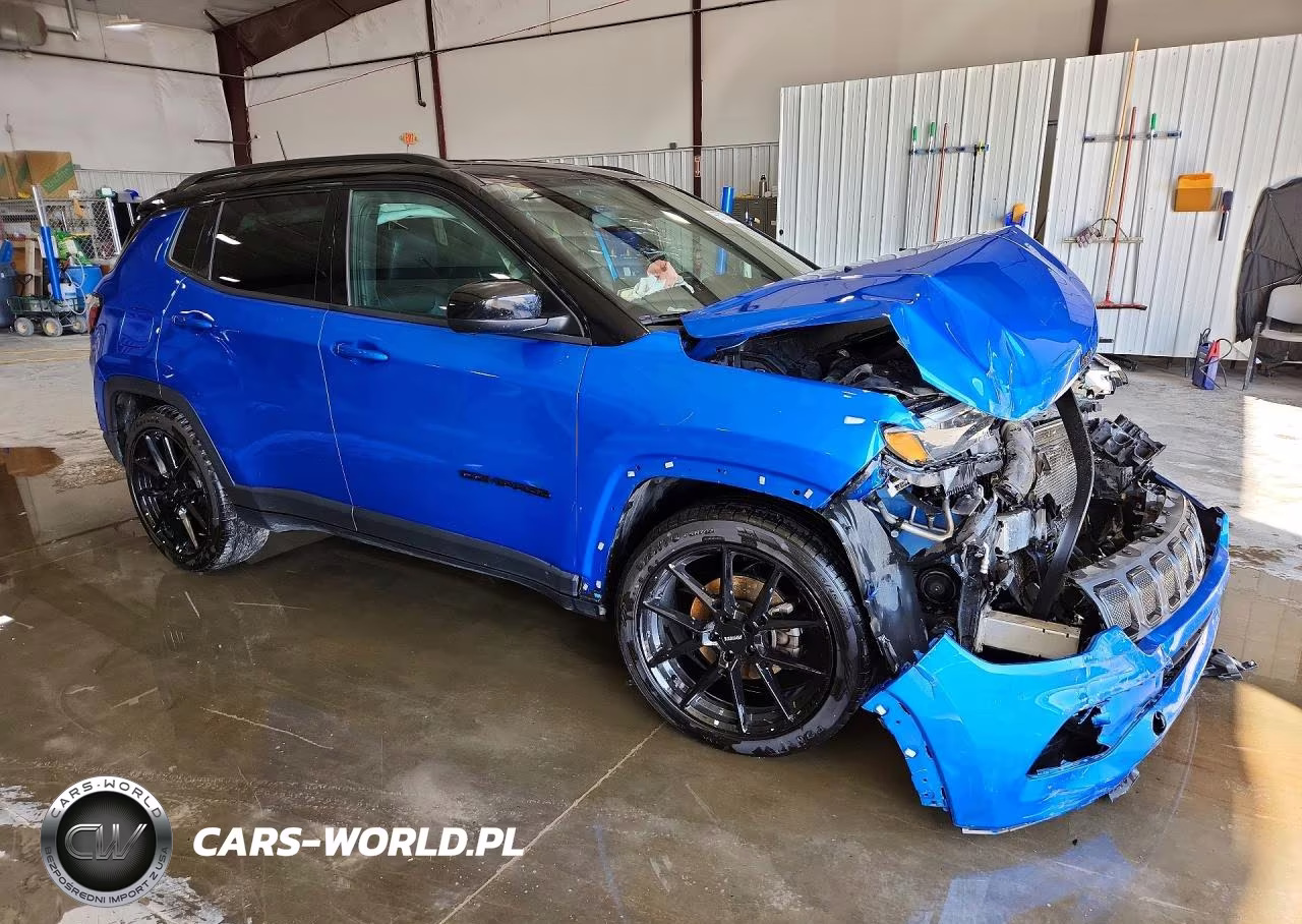 2022 Jeep Compass Latitude VIN:3C4NJCBB6NT225584 - 4