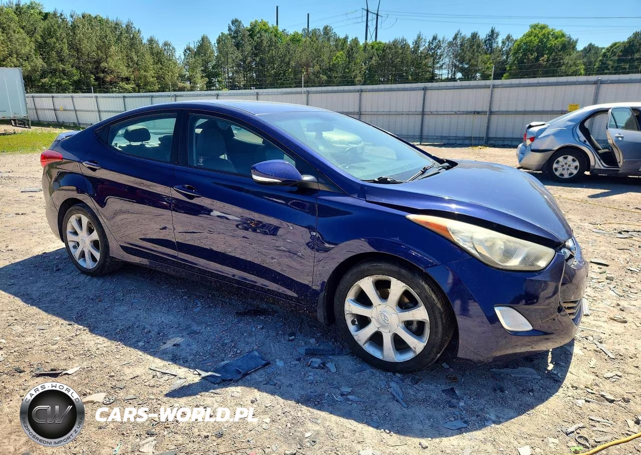 2013 Hyundai Elantra Gls VIN:5NPDH4AE8DH288337 - 4