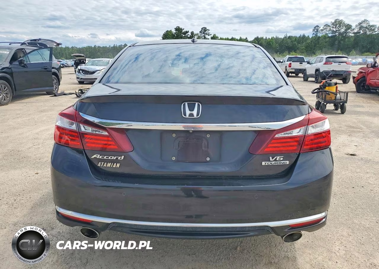 2016 Honda Accord Touring VIN:1HGCR3F9XGA012513 - 6