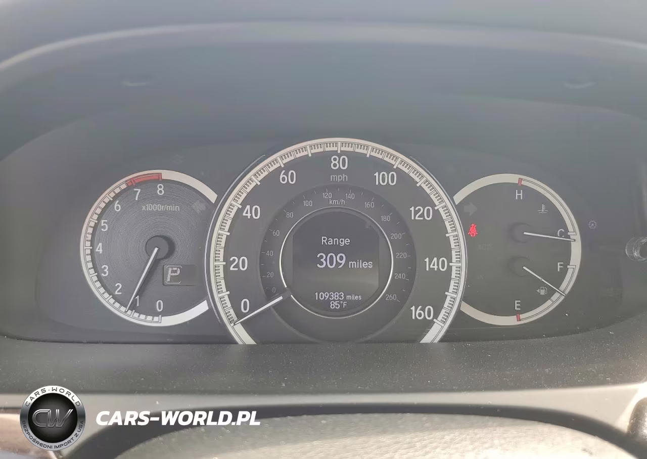 2016 Honda Accord Touring VIN:1HGCR3F9XGA012513 - 9