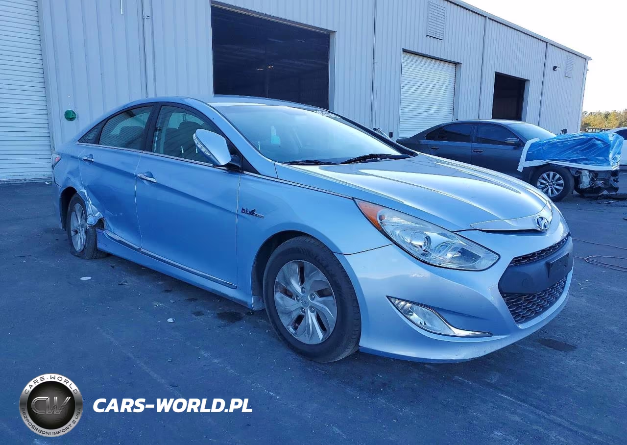 2014 Hyundai Sonata Hybrid VIN:KMHEC4A47EA118162 - 4