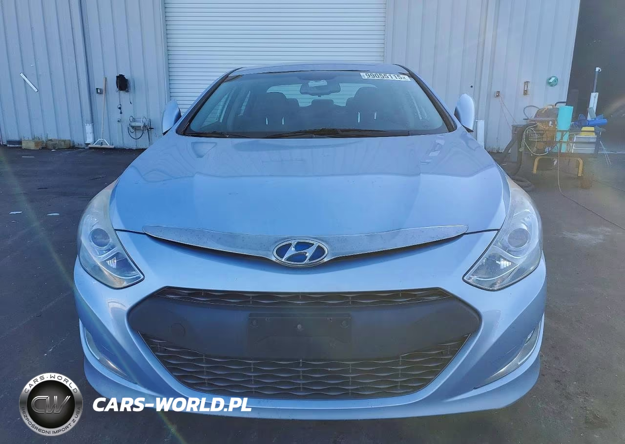 2014 Hyundai Sonata Hybrid VIN:KMHEC4A47EA118162 - 5