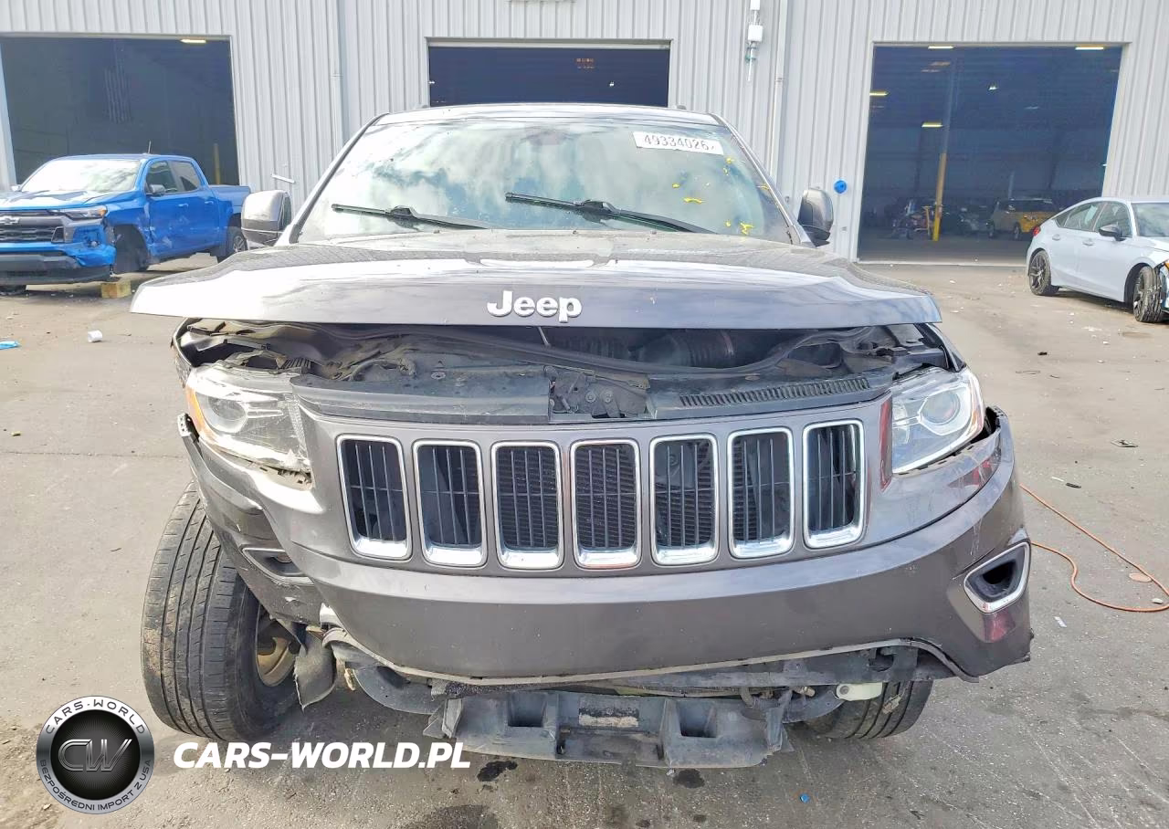 2015 Jeep Grand Cherokee Laredo VIN:1C4RJEAGXFC218192 - 5