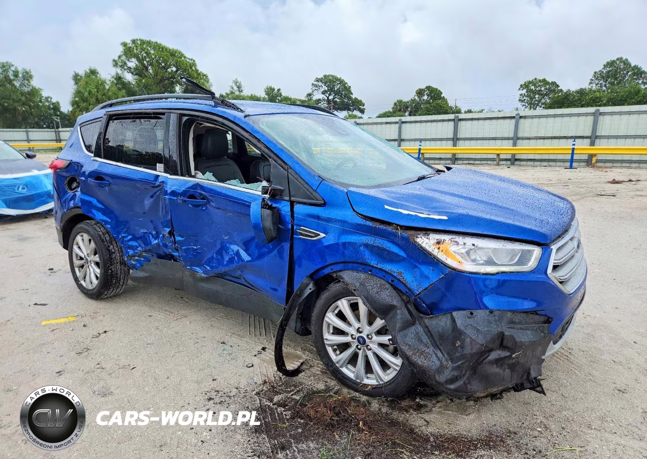2019 Ford Escape Sel VIN:1FMCU0HDXKUB48365 - 4