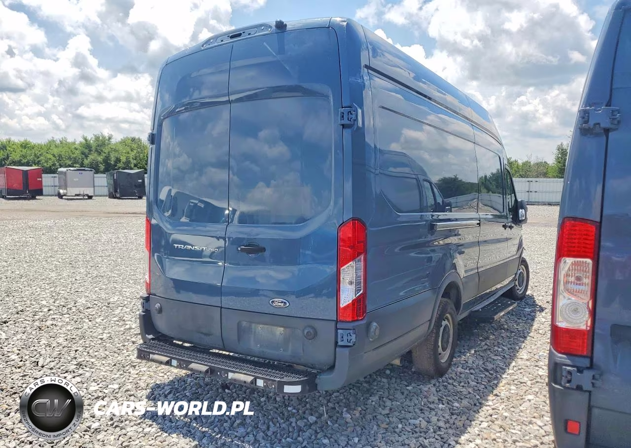 2022 Ford Transit T-250 VIN:1FTBR3X82NKA13825 - 3