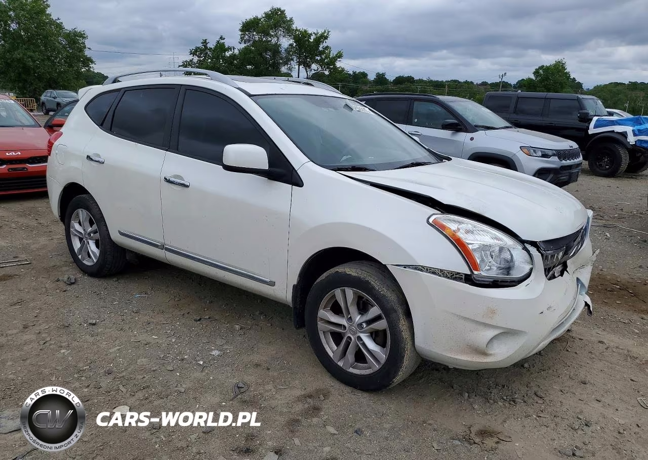 2012 Nissan Rogue S VIN:JN8AS5MV5CW377642 - 4