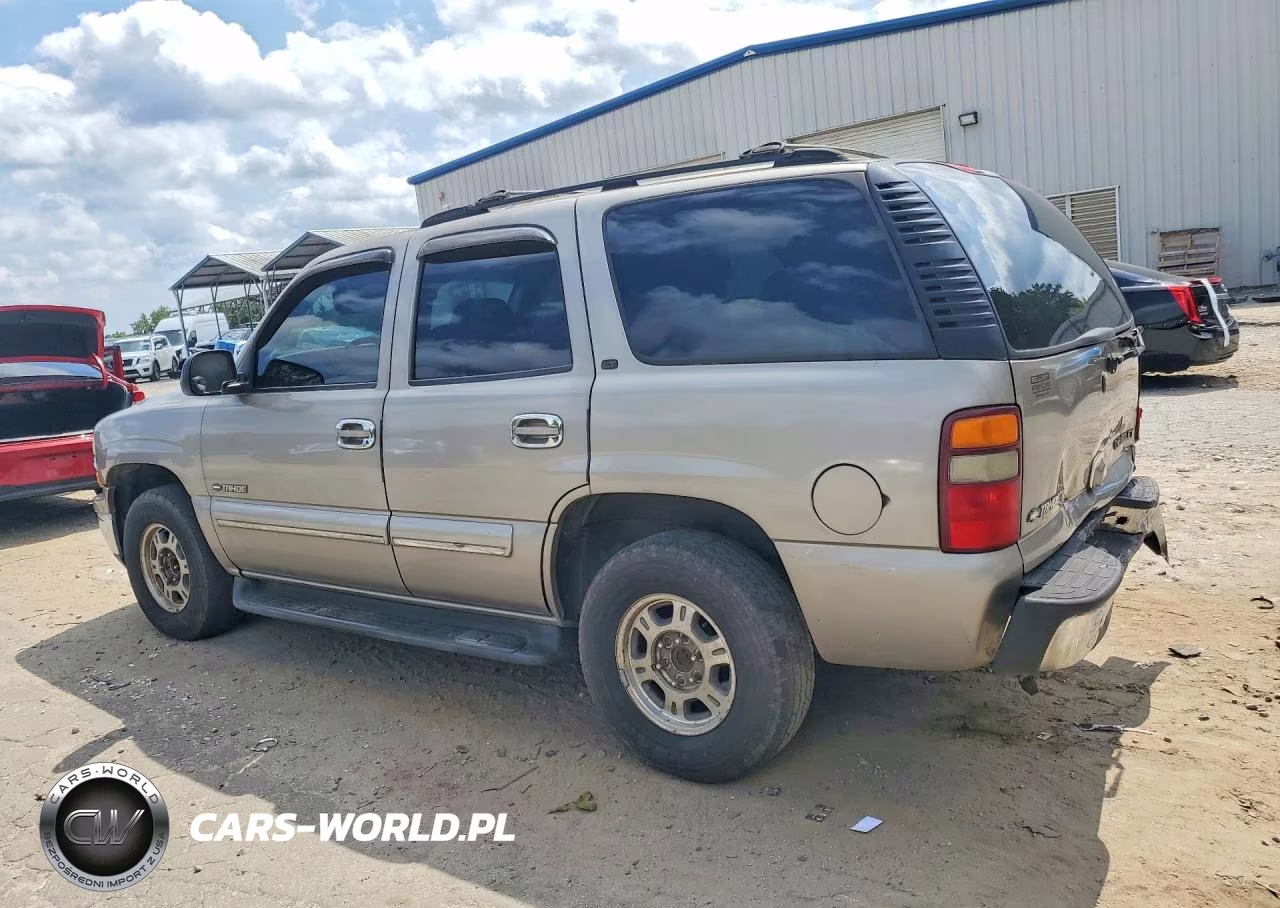 2000 Chevrolet Tahoe C1500 VIN:1GNEC13T7YJ120349 - 2
