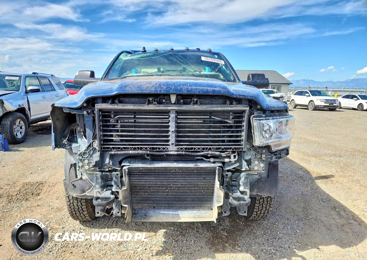 2020 Ram 3500 Tradesman VIN:3C63RRGL1LG241855 - 5