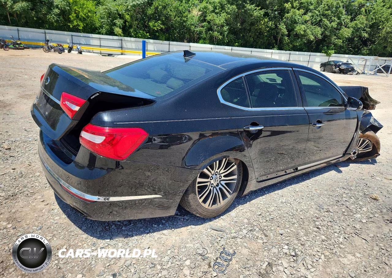 2014 Kia Cadenza Premium VIN:KNALN4D78E5135103 - 3