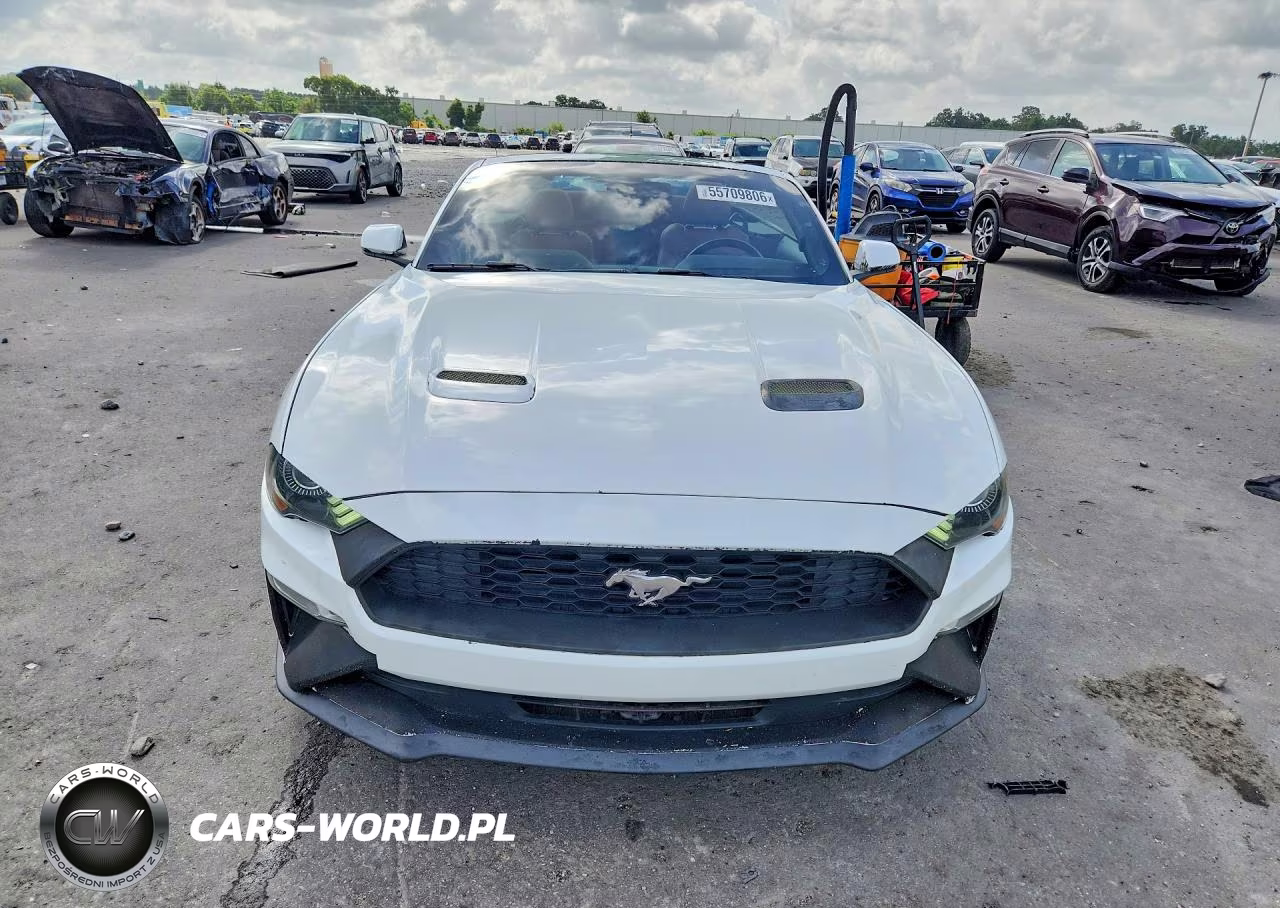2020 Ford Mustang VIN:1FATP8UHXL5112812 - 5