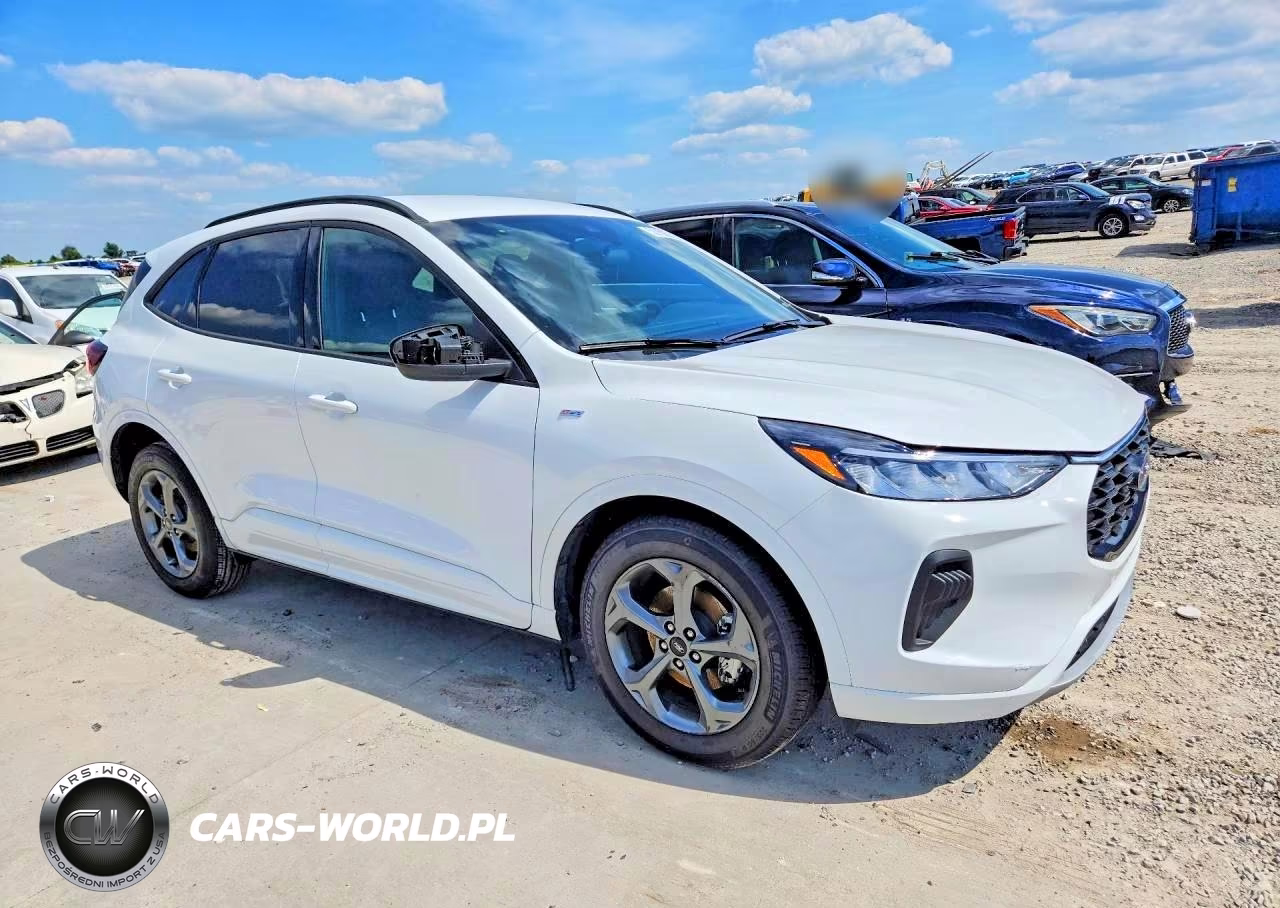 2023 Ford Escape St Line VIN:1FMCU0MZ0PUB19675 - 4