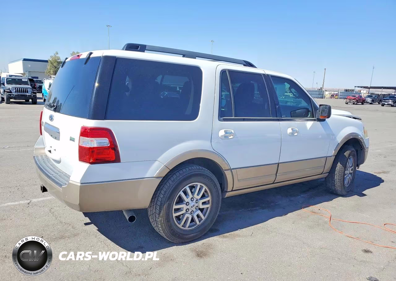 2013 Ford Expedition Xlt VIN:1FMJU1H59DEF33239 - 3