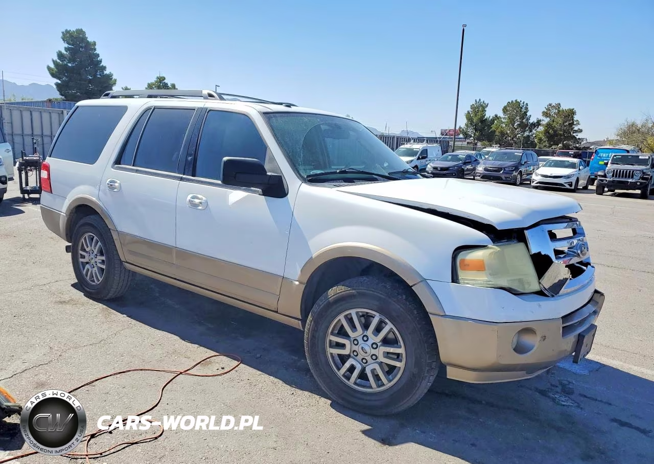 2013 Ford Expedition Xlt VIN:1FMJU1H59DEF33239 - 4
